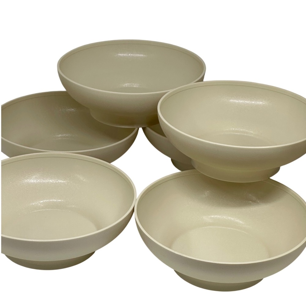VTG Tupperware Cereal Bowls‎ Tan Cream Plastic Soup Salad Set of 5 USA 890-20